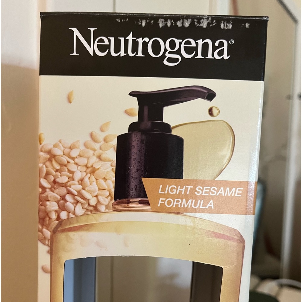 Neutrogena Light Sesame Oil